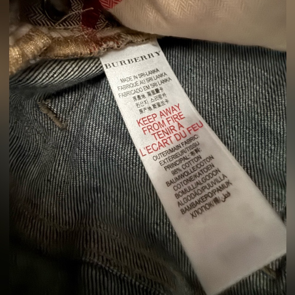 Burberry Baby/Kids Jeans with Classic novacheck plaid details USA Size 3Y NWT - Picture 8 of 11